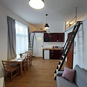  Apartament Old Town Stage One